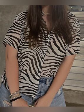 Princess Polly Zebra Print Short Sleeve Button-Down Top - Black & White